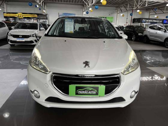 PEUGEOT 208 1.6 GRIFFE 16V FLEX 4P AUTOMÁTICO